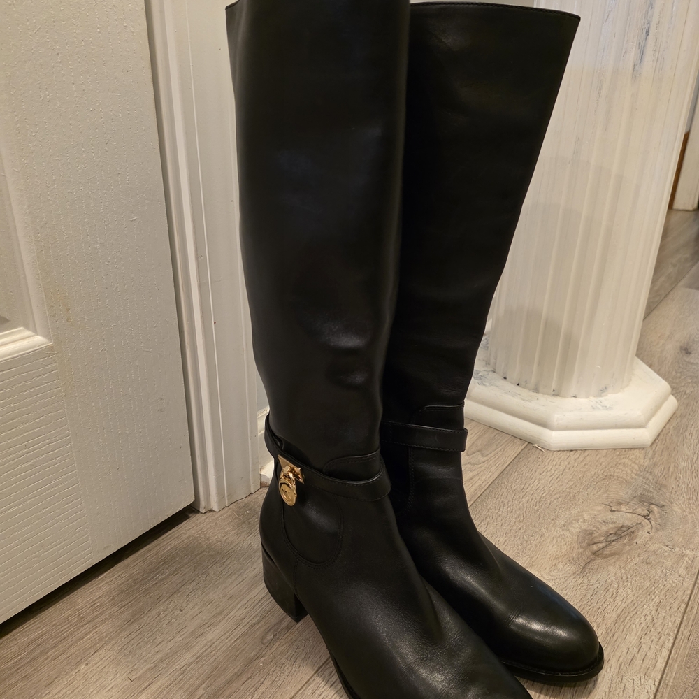 Sleek Black Over the Knee Women's Boots